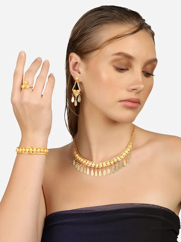 The Heeramoti Heritage Set - Where Heritage Meets Haute Couture