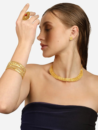 Voile d'Or - Golden Veil hover